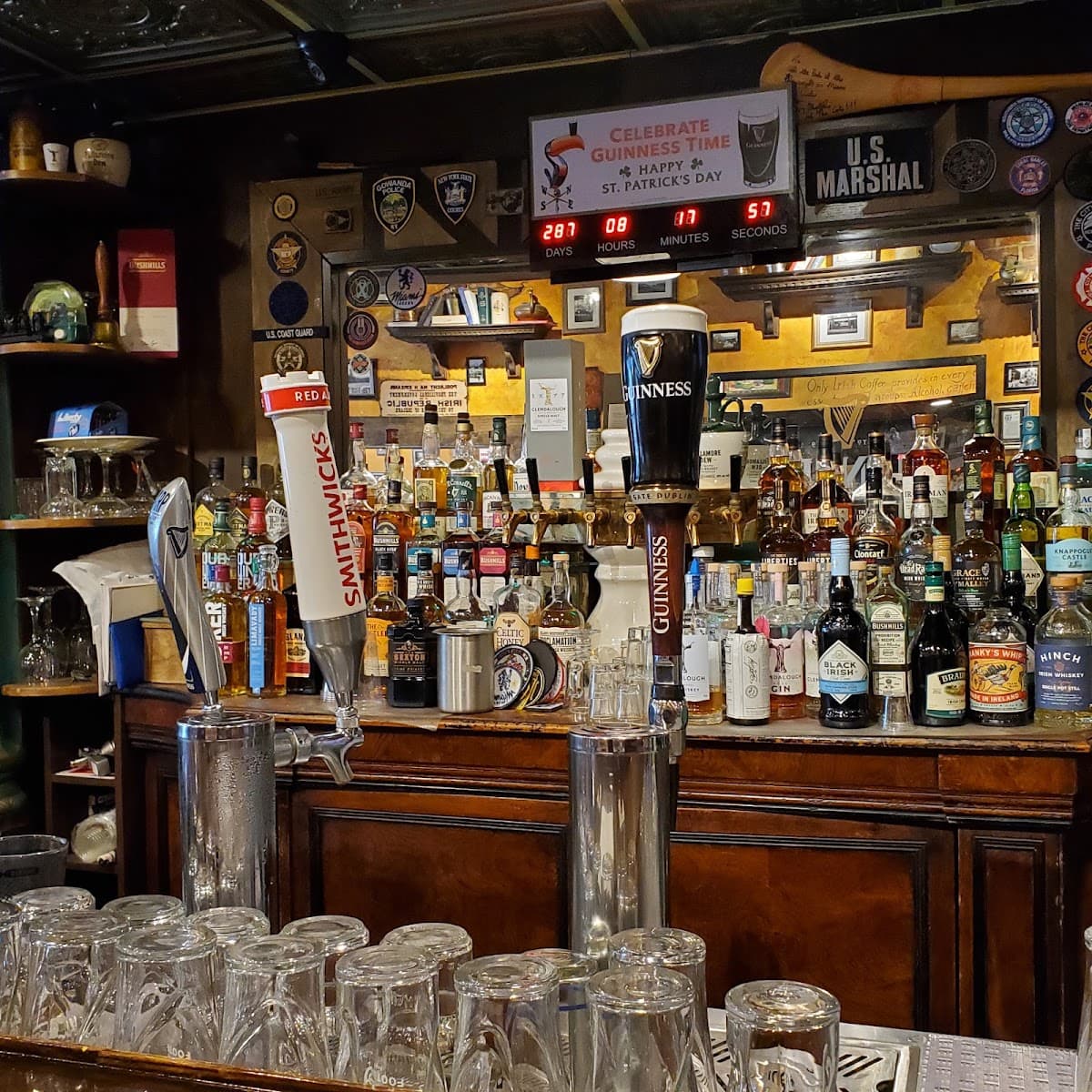 The Auld Dubliner Irish Pub & Kitchen — Government Center, Miami