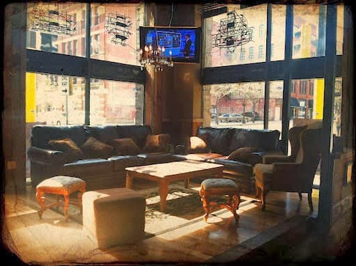 Jackson's Hole Bar & Grill — Central Minneapolis, Minneapolis–St. Paul