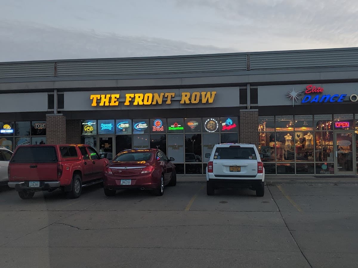 Front Row — Des Moines