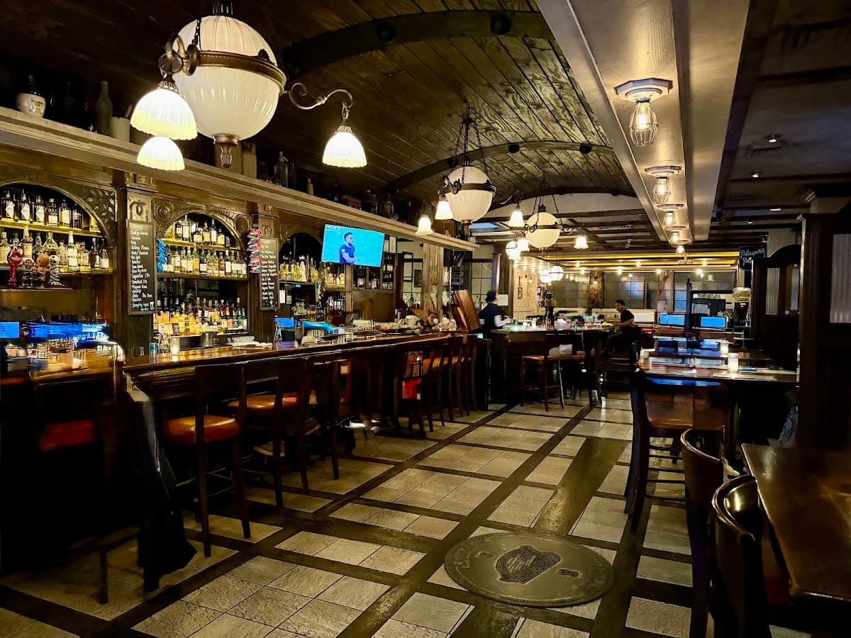 The Full Shilling — Manhattan, New York / NJ