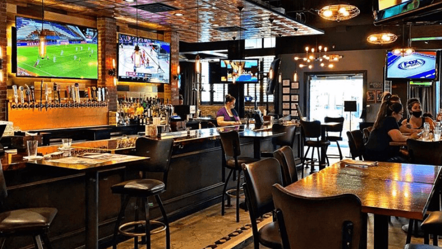 Frankie's Downtown — Dallas Downtown Historic District, Dallas