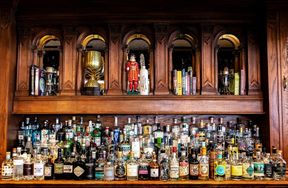 Pub Bishop & Bagg — Le Plateau-Mont-Royal, Montreal