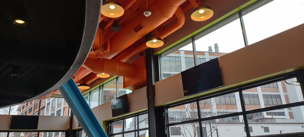 Mighty Squirrel Taproom & Kitchen — Fenway–Kenmore, Boston