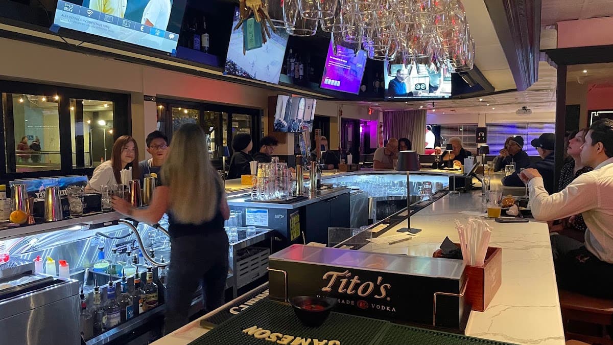 JJ Sports Bar