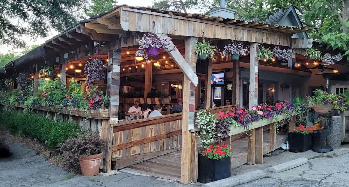 Treehouse Restaurant and Pub — Buckhead, Atlanta