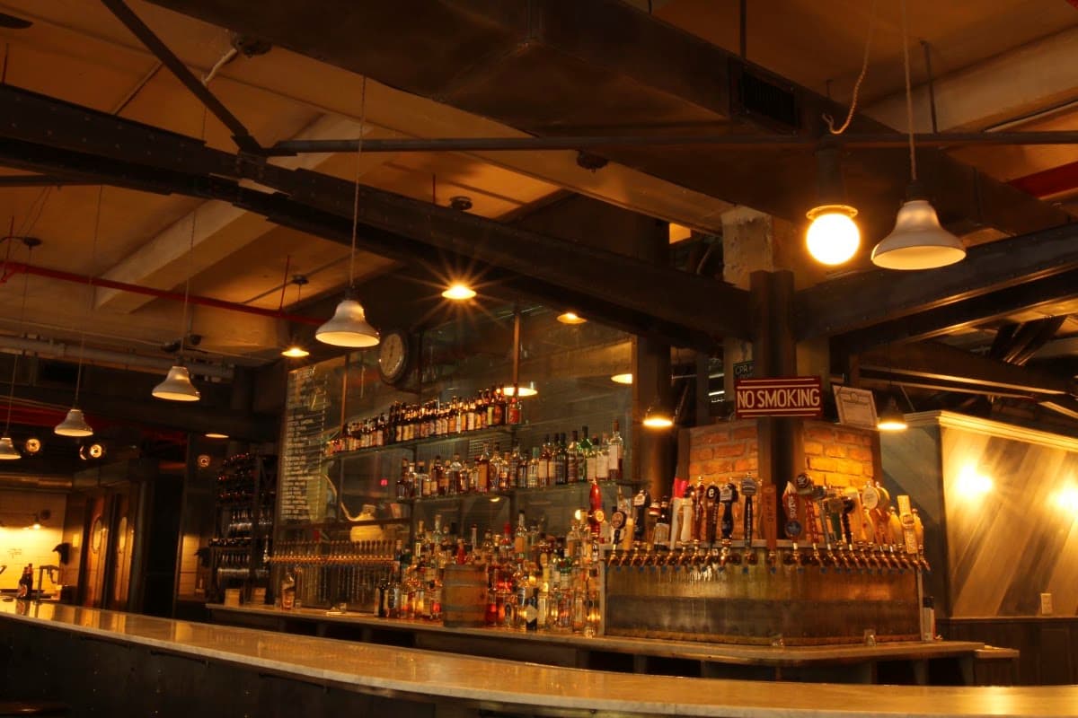 Spritzenhaus33 — Greenpoint, New York / NJ