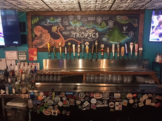 Tropics Island Grill & Ale House — Waikiki, Honolulu