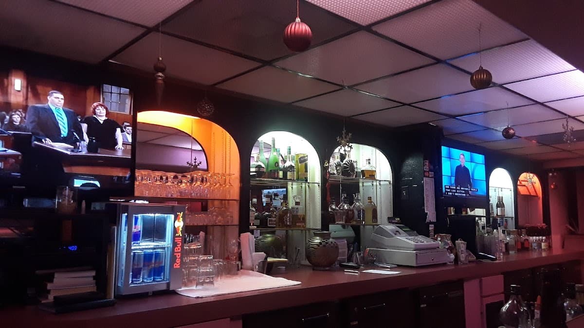 Arisu Bar & Grill