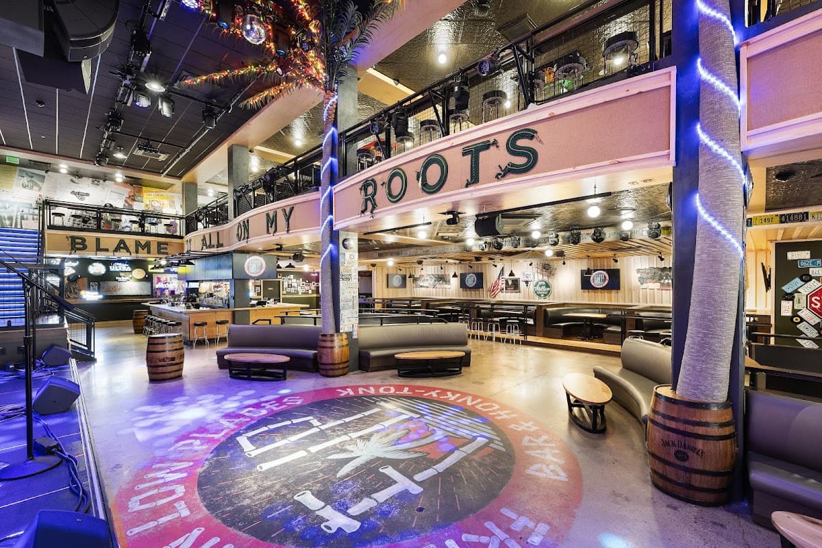 Friends in Low Places Bar & Honky-Tonk — Downtown, Nashville