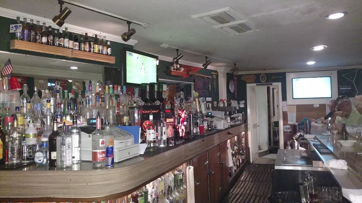 Chargin's Bar & Grill