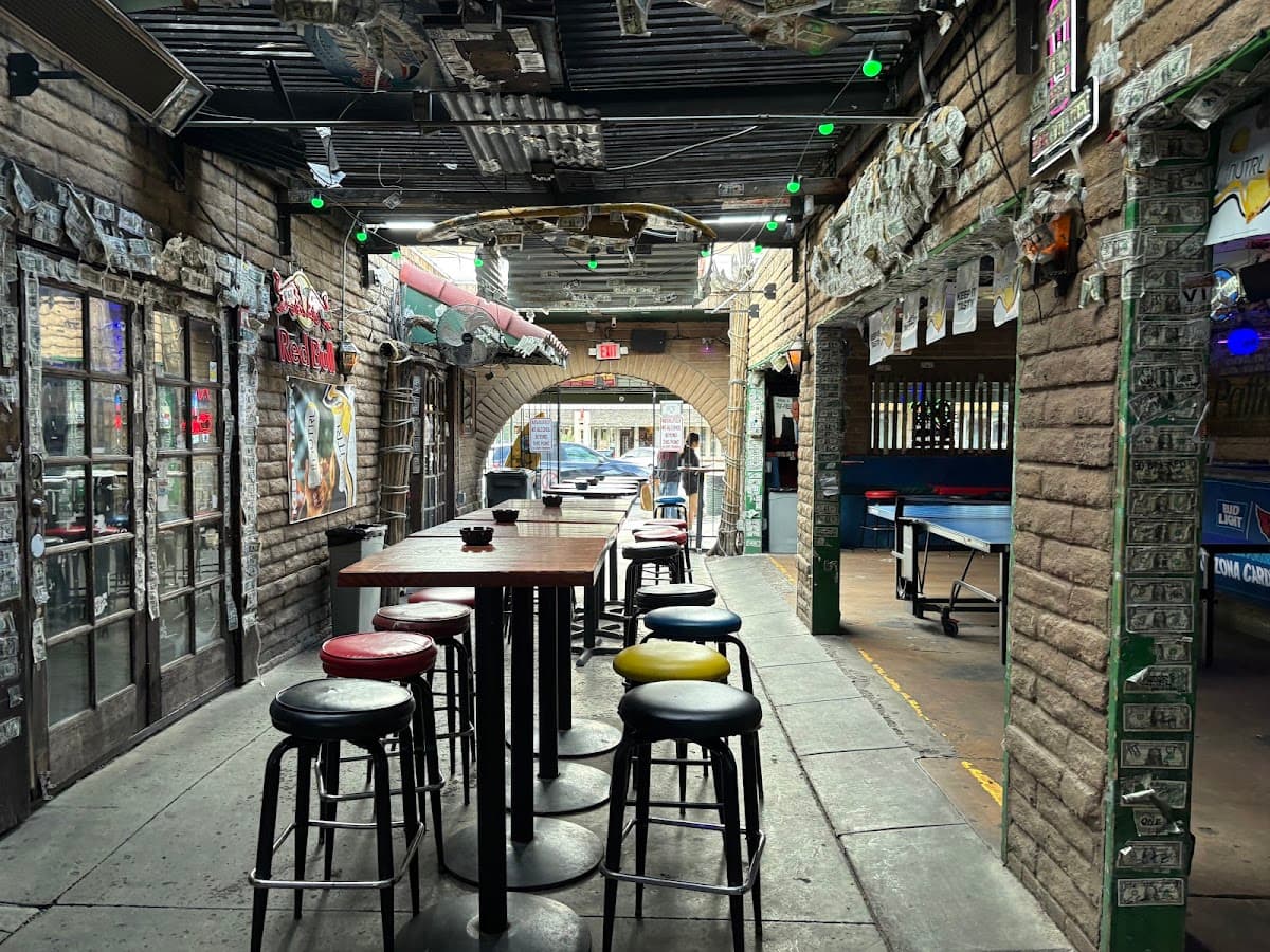 Pattie's First Avenue Lounge — Old Town Scottsdale, Phoenix