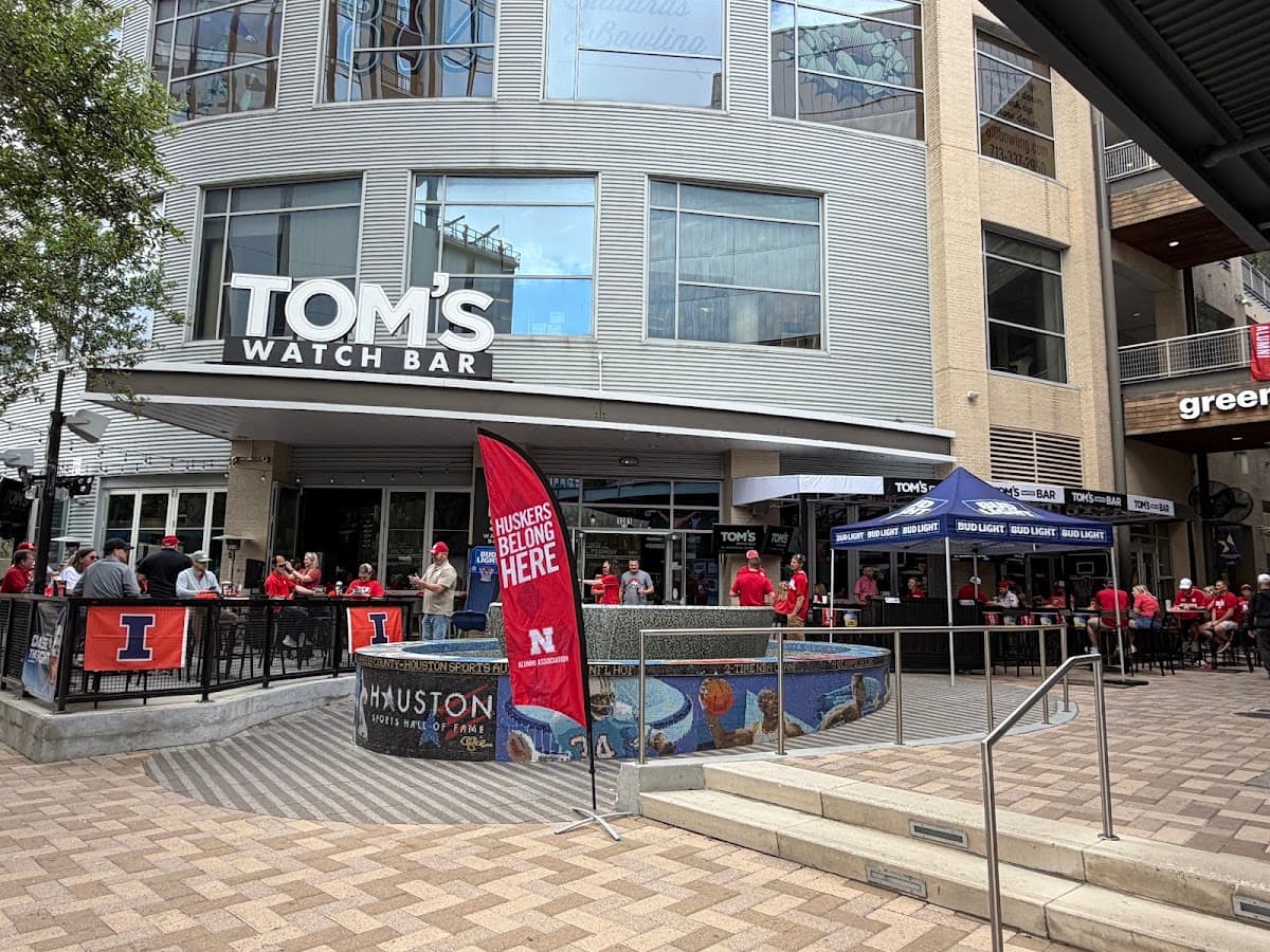 Tom's Watch Bar — Central Business District, Houston
