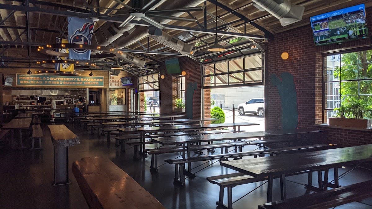Von Elrod's Beer Hall & Kitchen — North Capitol, Nashville