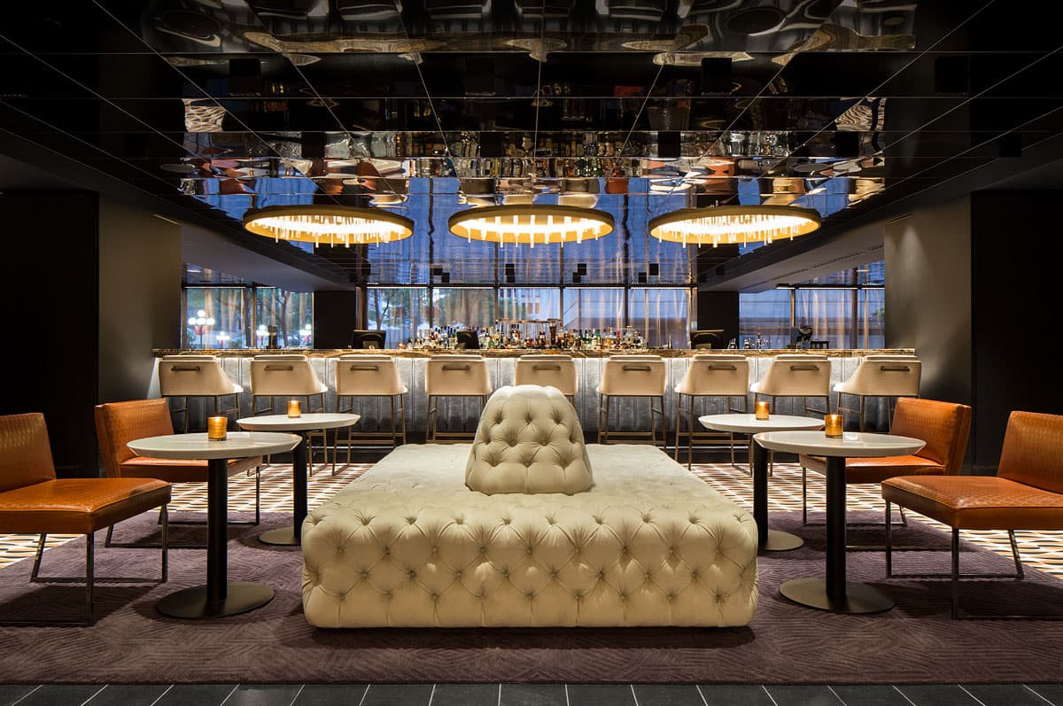 Nacarat Bar, Queen Elizabeth Hotel, Montreal — Ville-Marie, Montreal