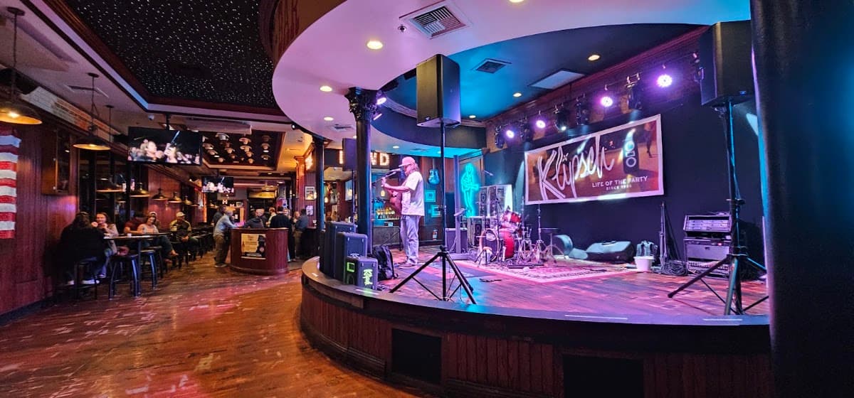 Clayton's Country Bar