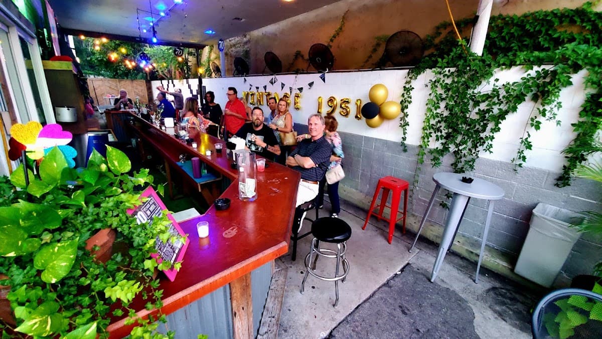 Eclipse Bar Riverside