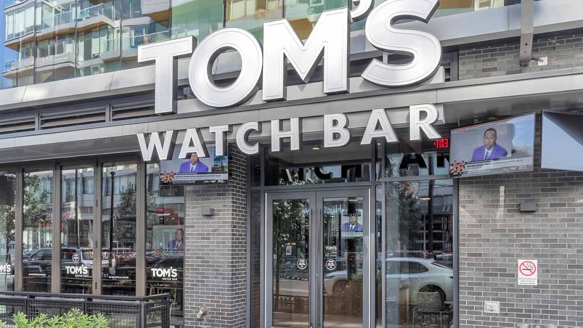 Tom's Watch Bar - Navy Yard — Navy Yard, Washington, DC