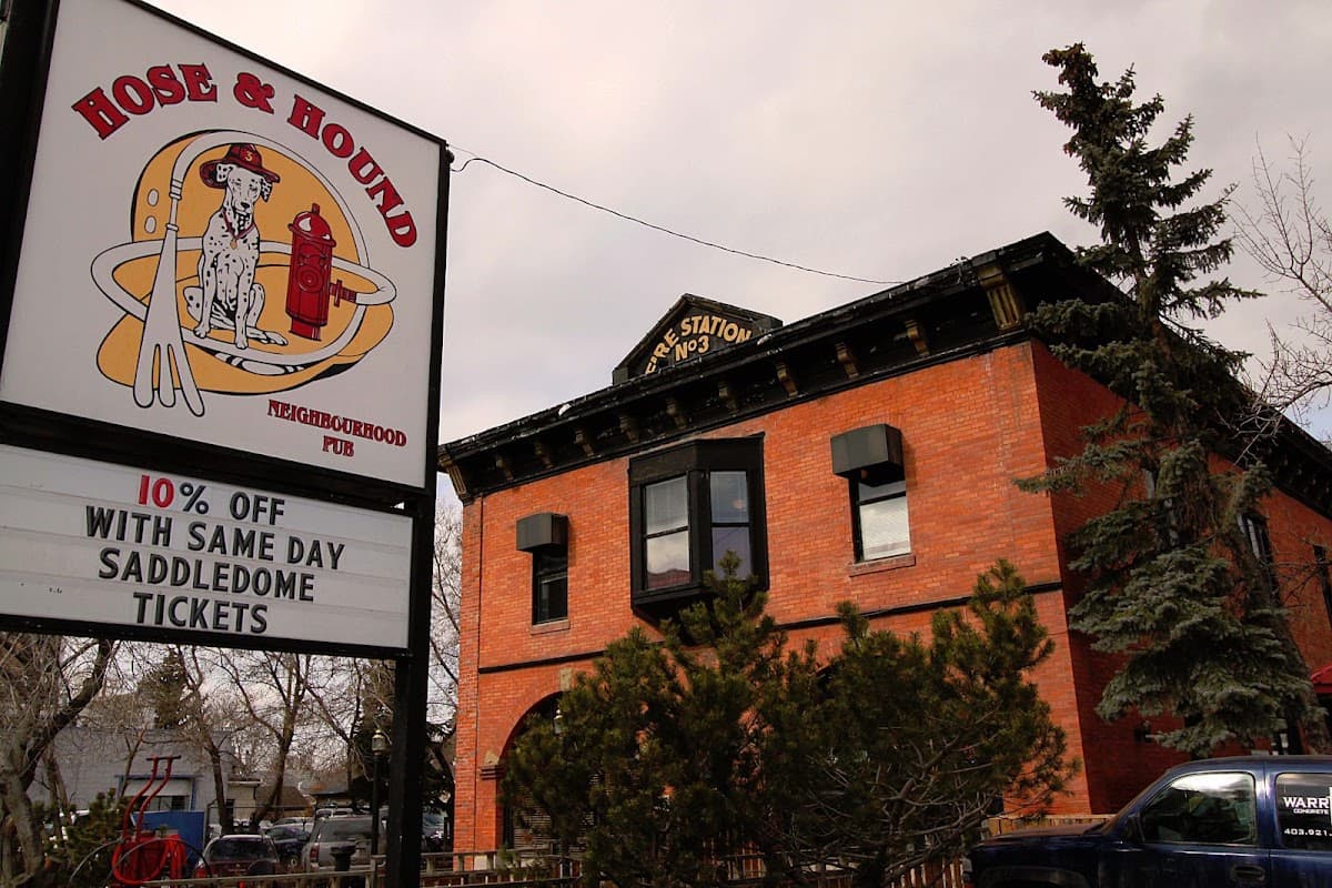 The Hose and Hound Neighbourhood Pub — Southeast Calgary, Calgary