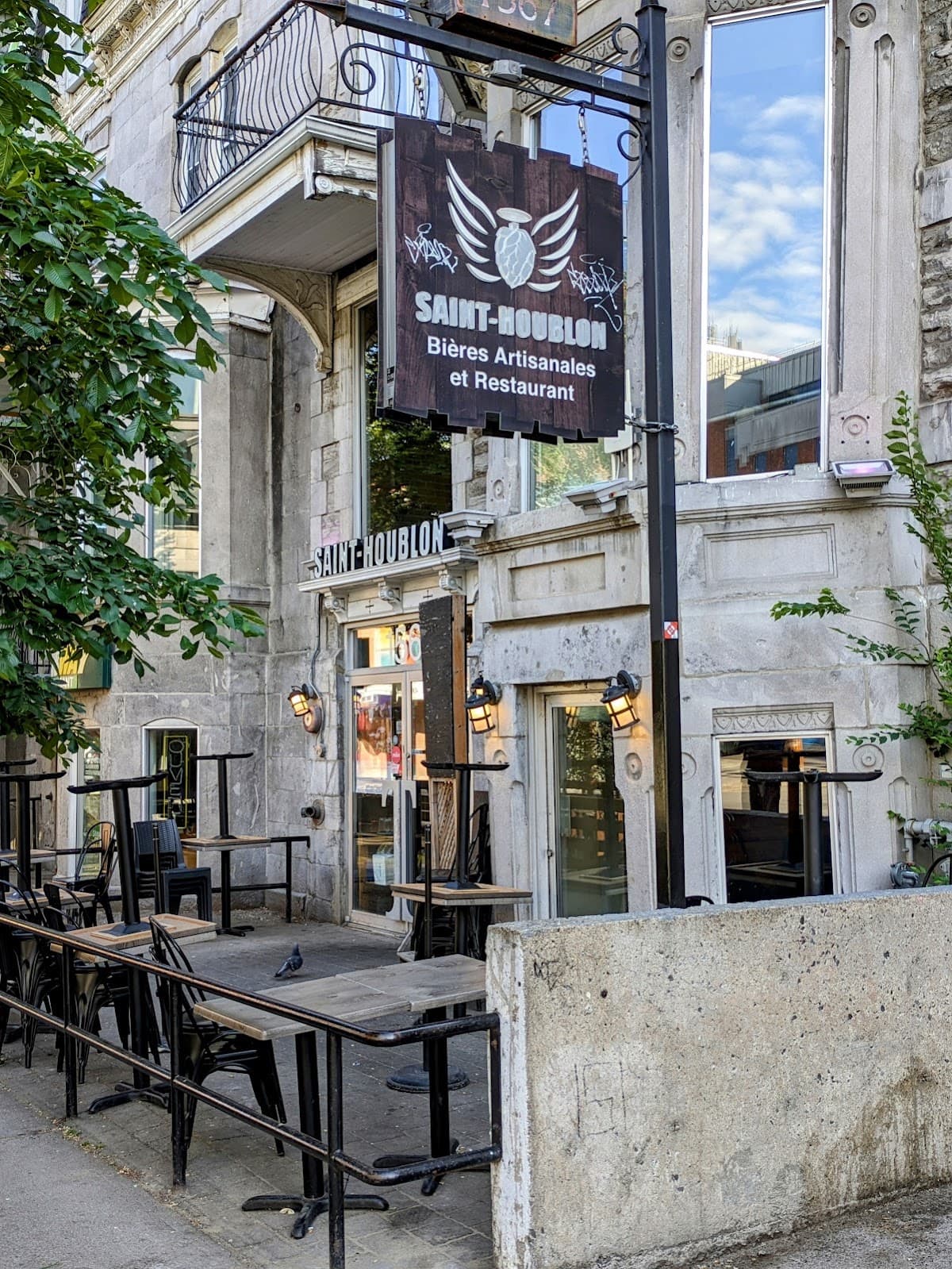 Siboire Saint-Denis — Ville-Marie, Montreal