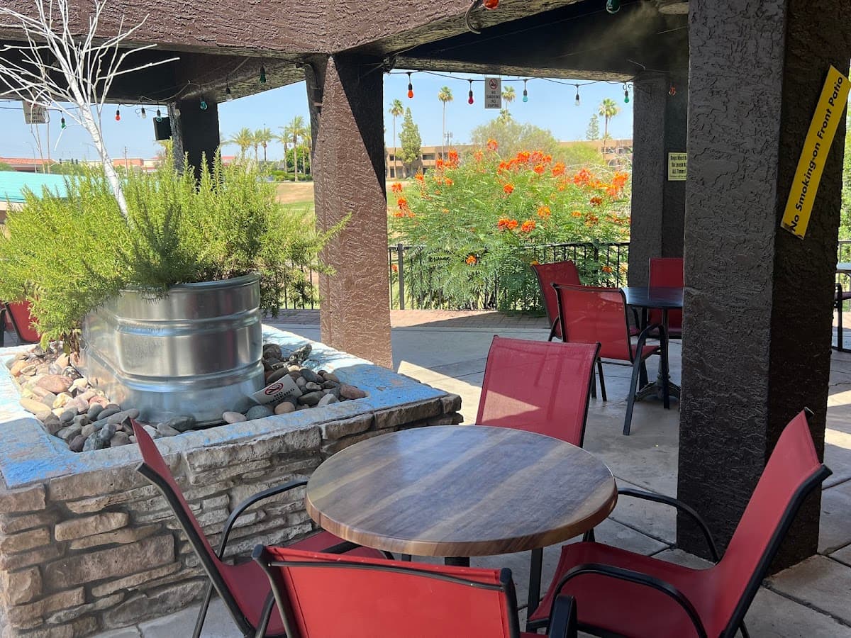 Duke's Sports Bar and Grill — South Scottsdale, Phoenix