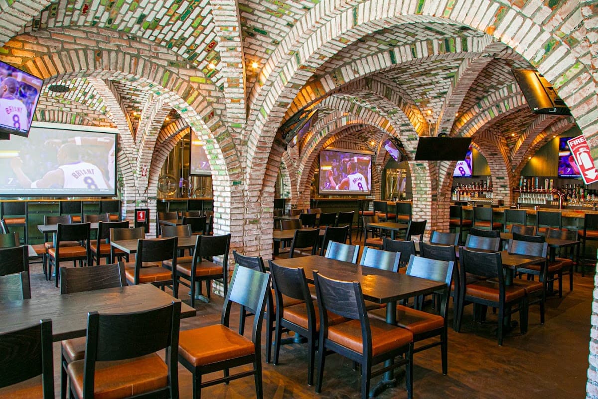 Game Changer Brewhouse — Sherman Oaks, Los Angeles