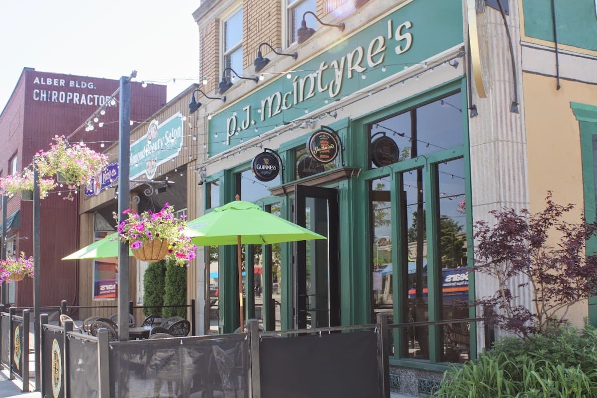 P.J. McIntyre's Irish Pub — Kamm's Corners, Cleveland