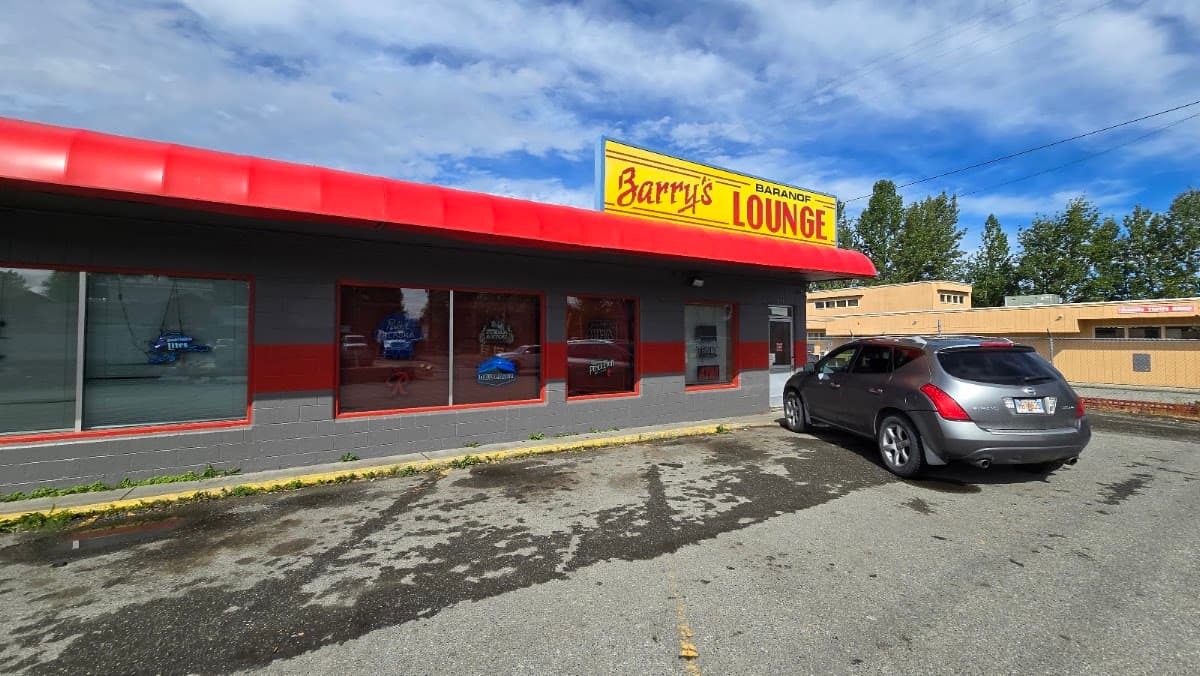 Barry's Baranof Lounge