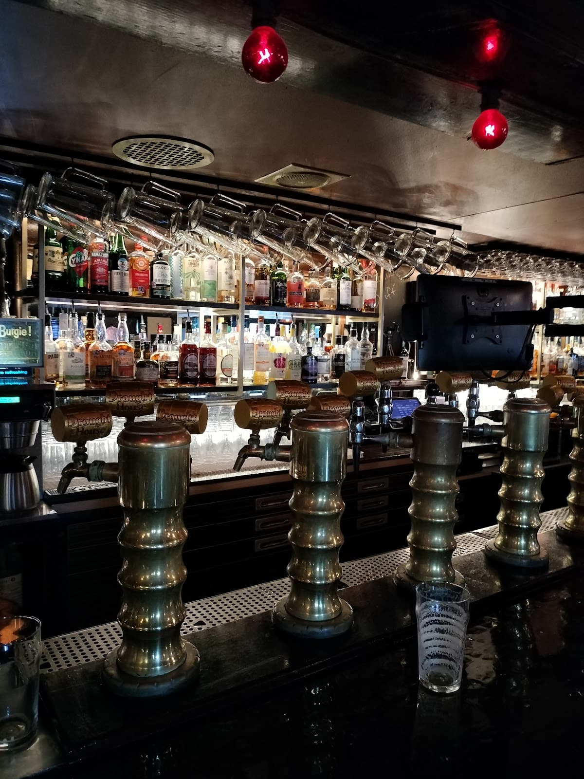 Draught House Pub & Brewery — Rosedale, Austin