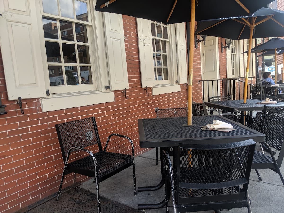 Paddy Whacks Irish Sports Pub - South Street — Queen Village, Philadelphia