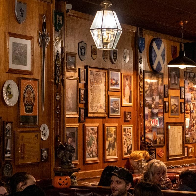Merlins Rest Pub — Longfellow, Minneapolis–St. Paul