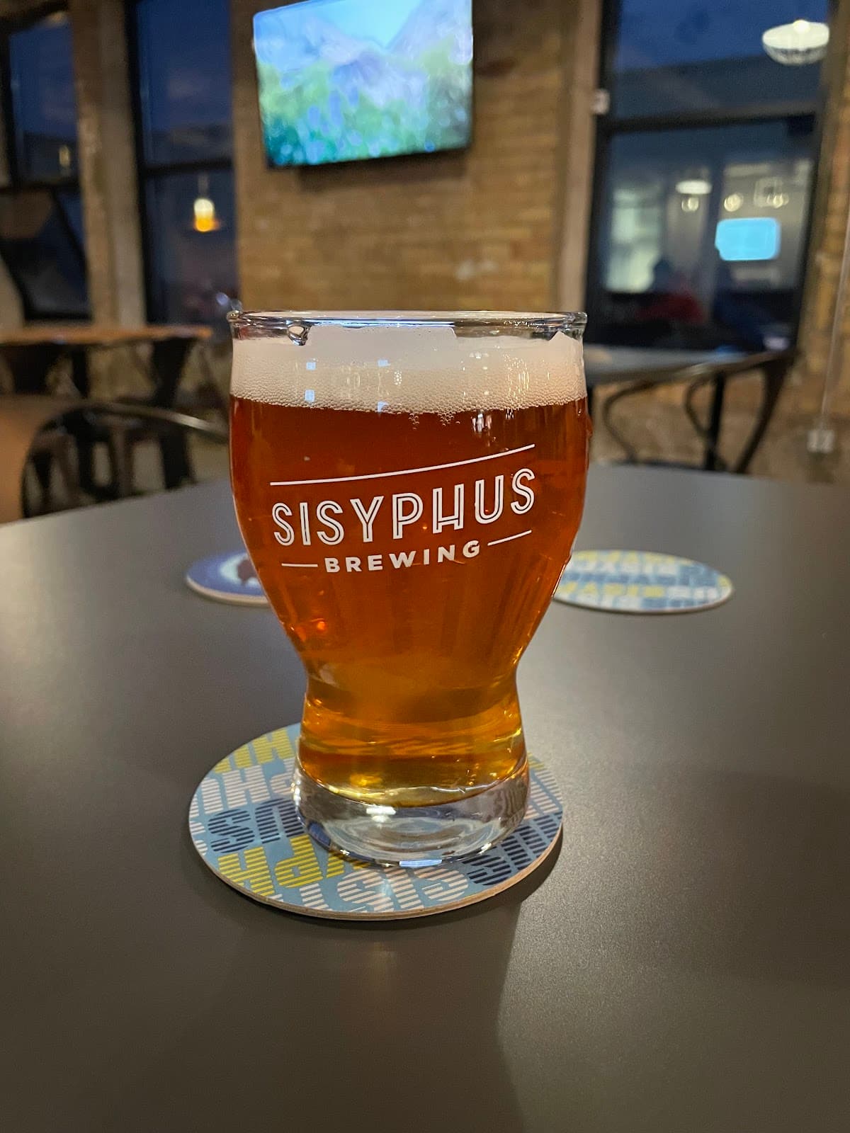 Sisyphus Brewing & Comedy — Calhoun Isles, Minneapolis–St. Paul