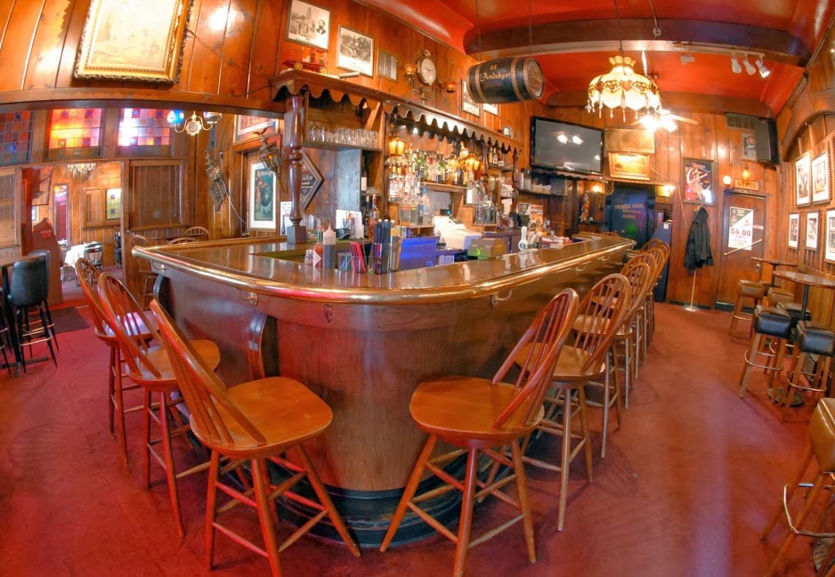 Swingin' Door Exchange — Juneau Town, Milwaukee