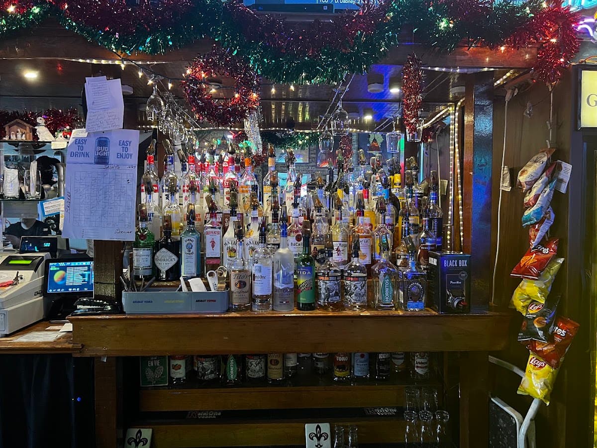 Garden District Pub — Lower Garden District, New Orleans