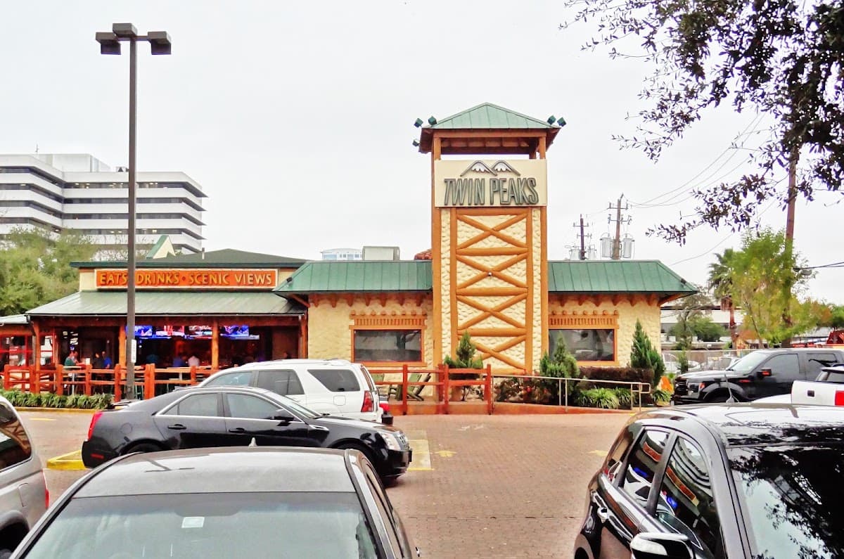Twin Peaks — Greenway / Upper Kirby Area, Houston