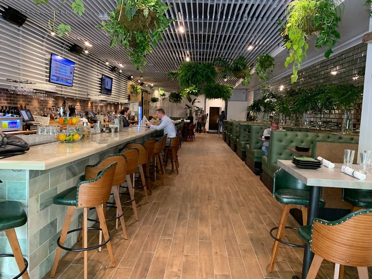 Thrive Cocktail Lounge & Eatery — Central Business District, Orlando