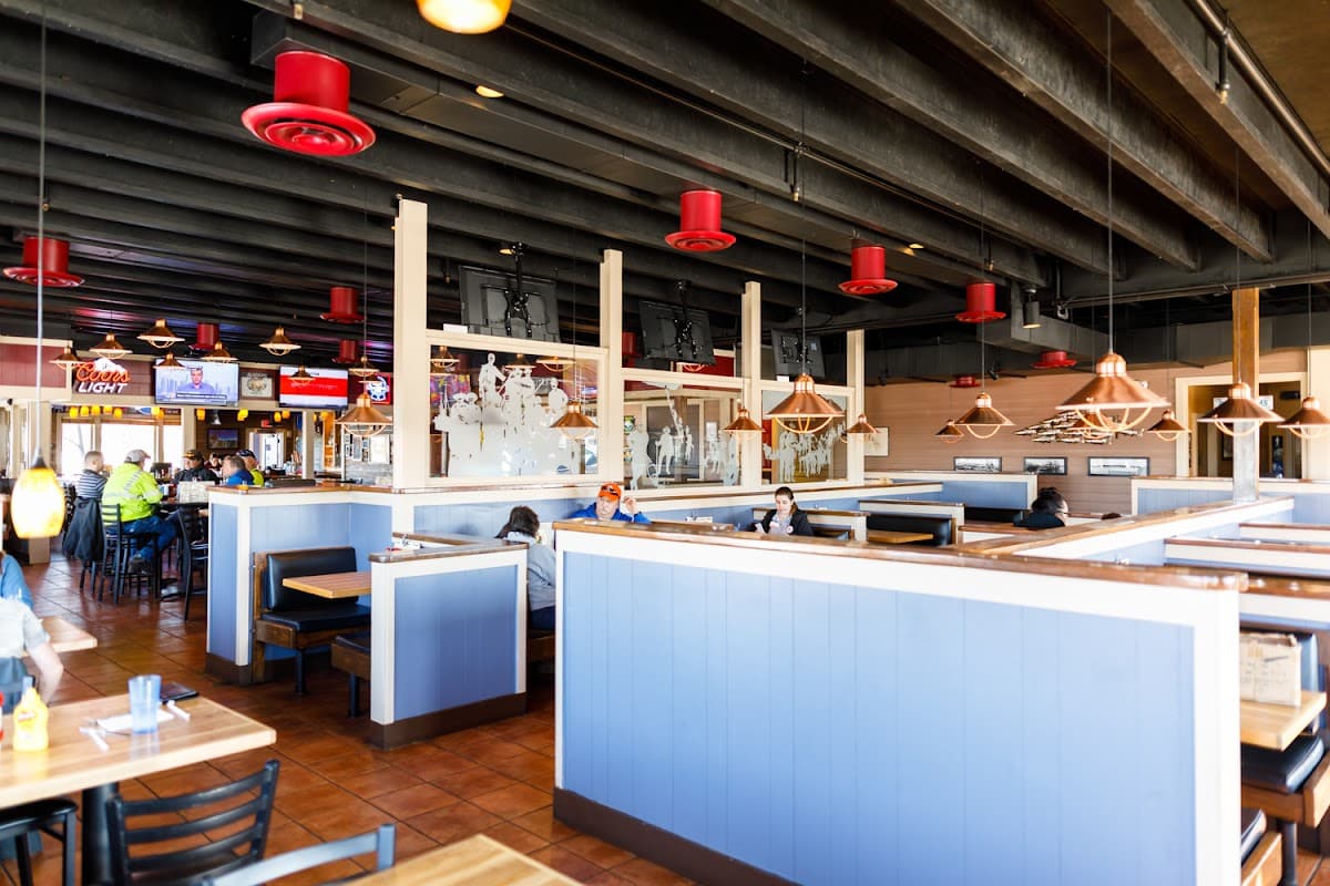 Seward's Folly Bar & Grill — Abbott Loop, Anchorage