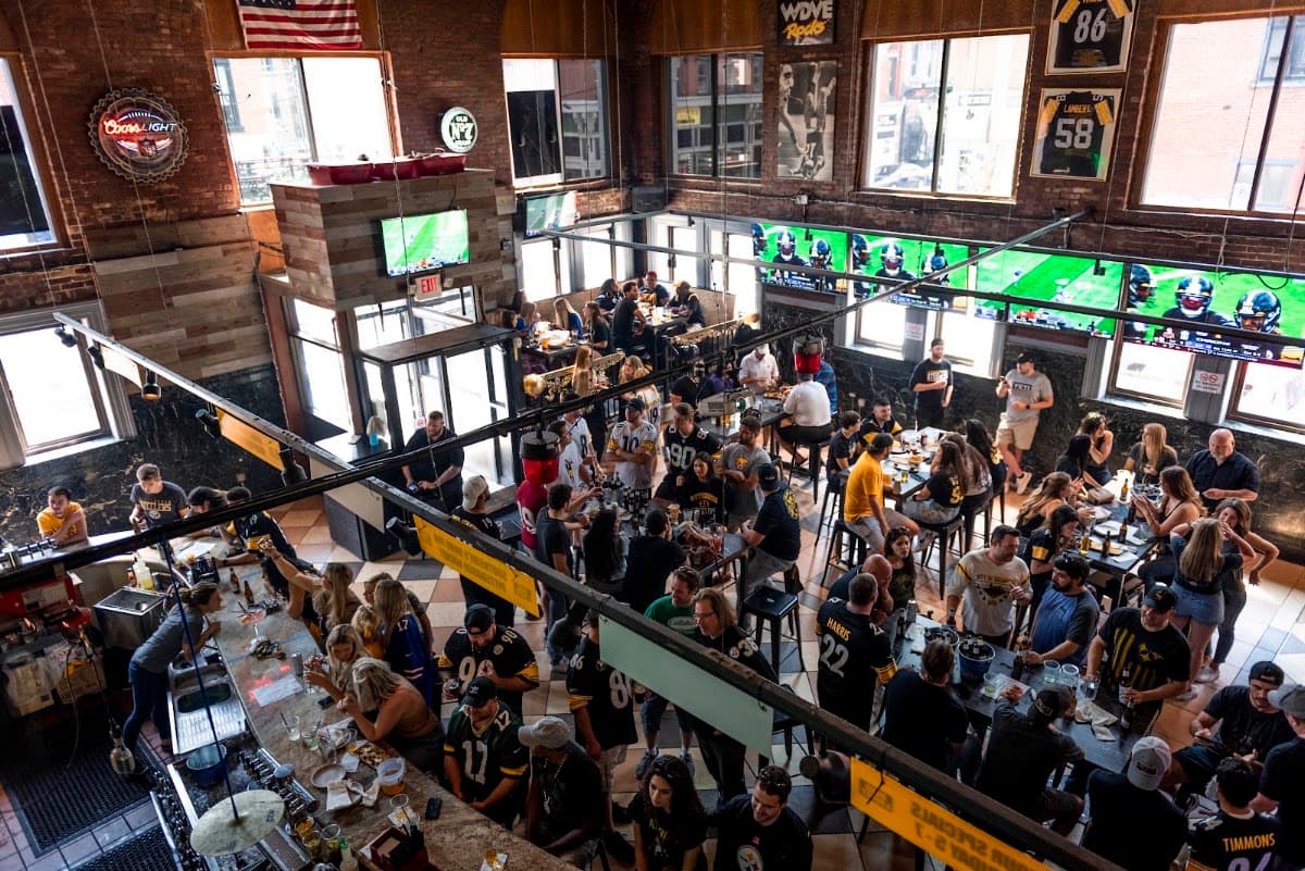 Capo's — South Side Flats, Pittsburgh