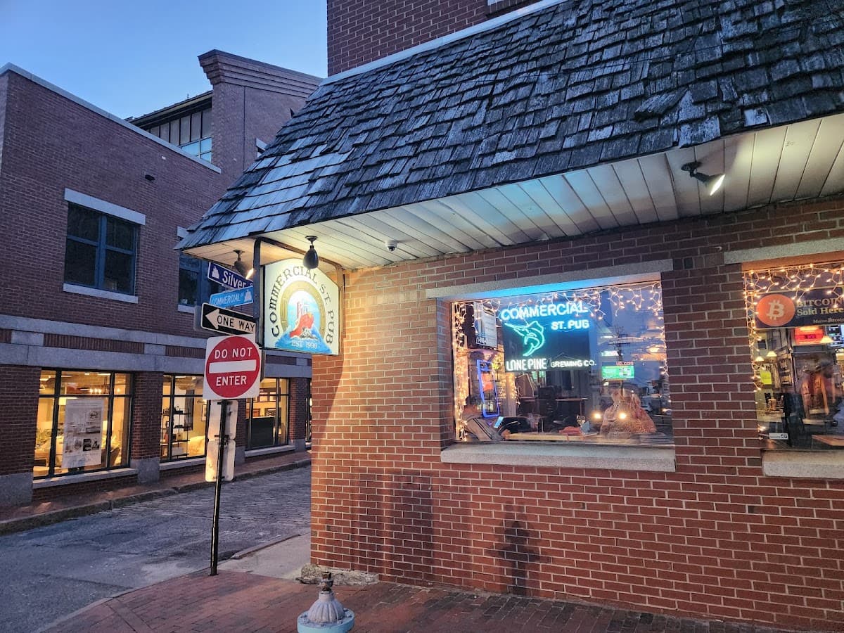 Commercial Street Pub
