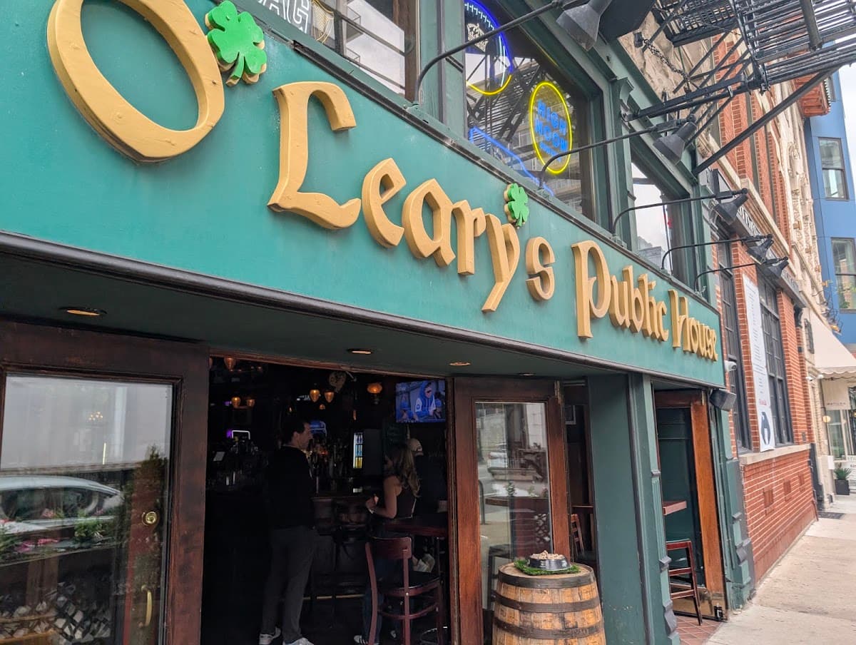 O'Leary's Public House — River North, Chicago