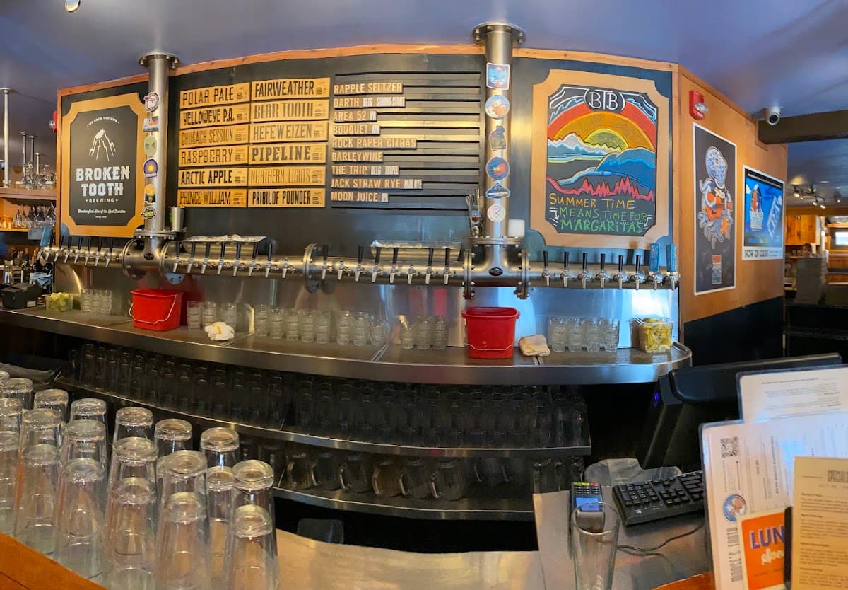Moose's Tooth Pub & Pizzeria — Midtown, Anchorage
