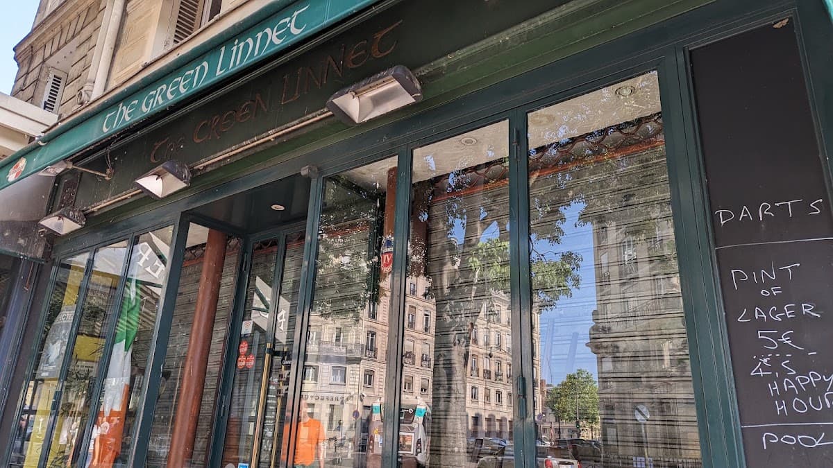 The Green Linnet — Paris