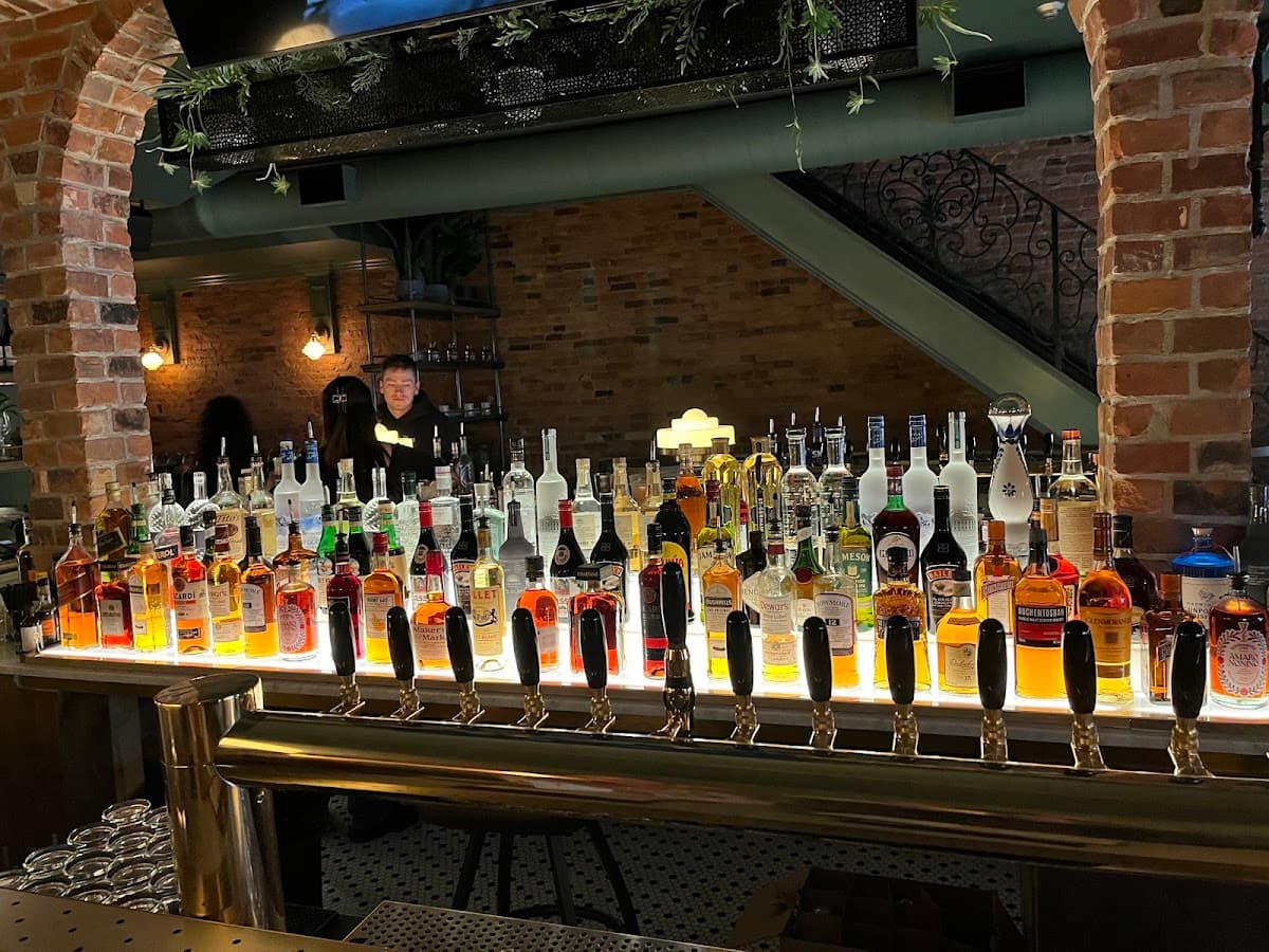Saint John's Tavern — Old Toronto, Toronto