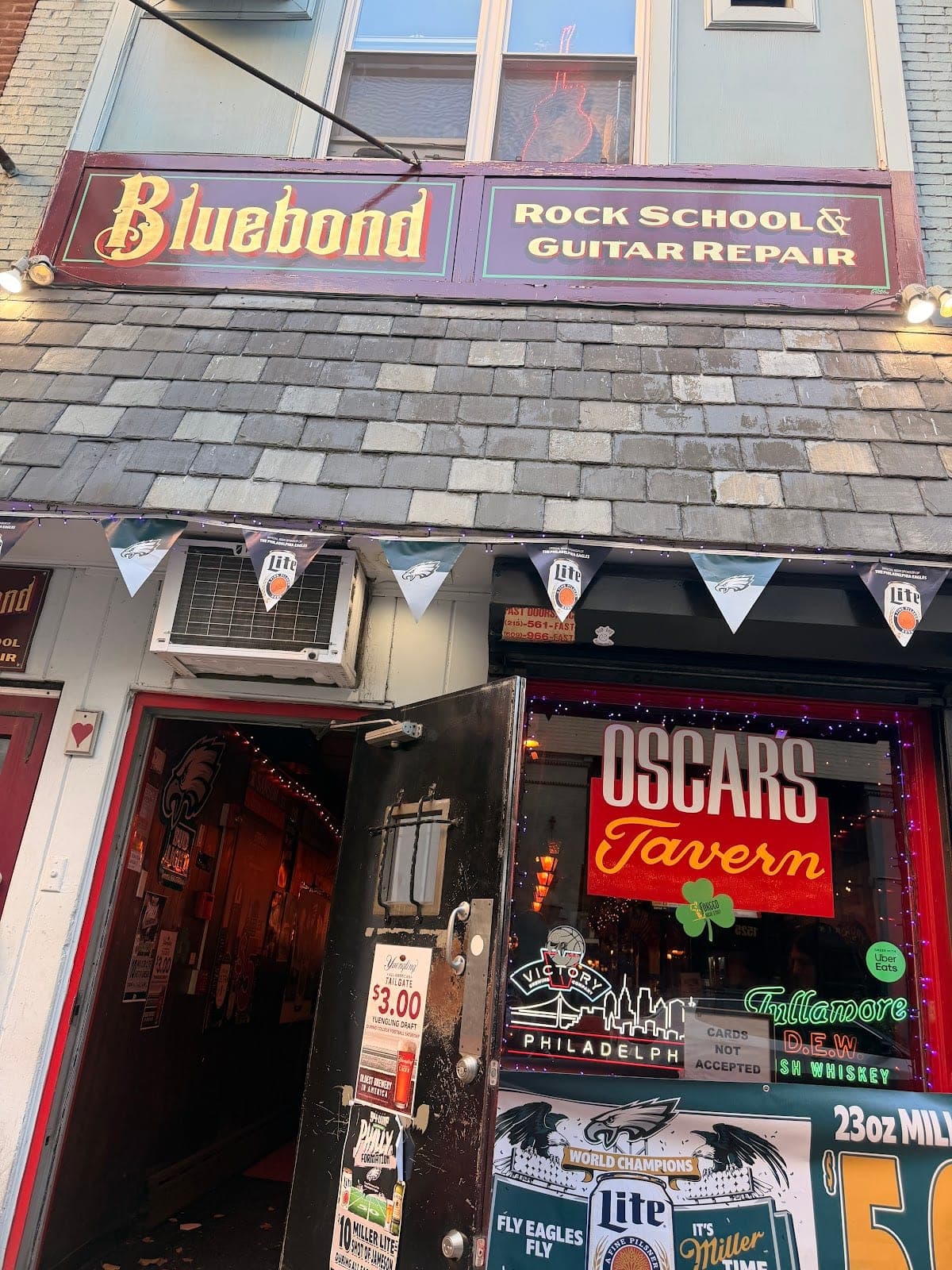 Oscar's Tavern — Center City West, Philadelphia