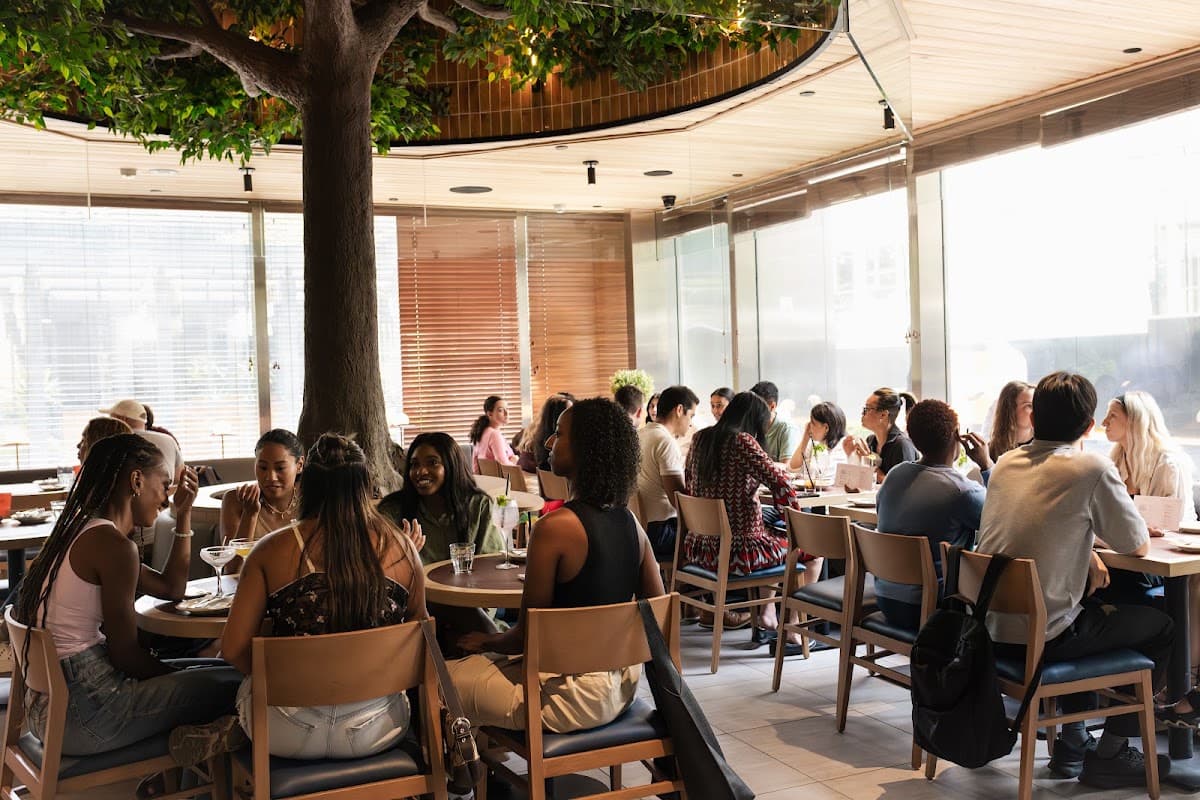 Everyside - Social Eatery & Taphouse — Old Toronto, Toronto