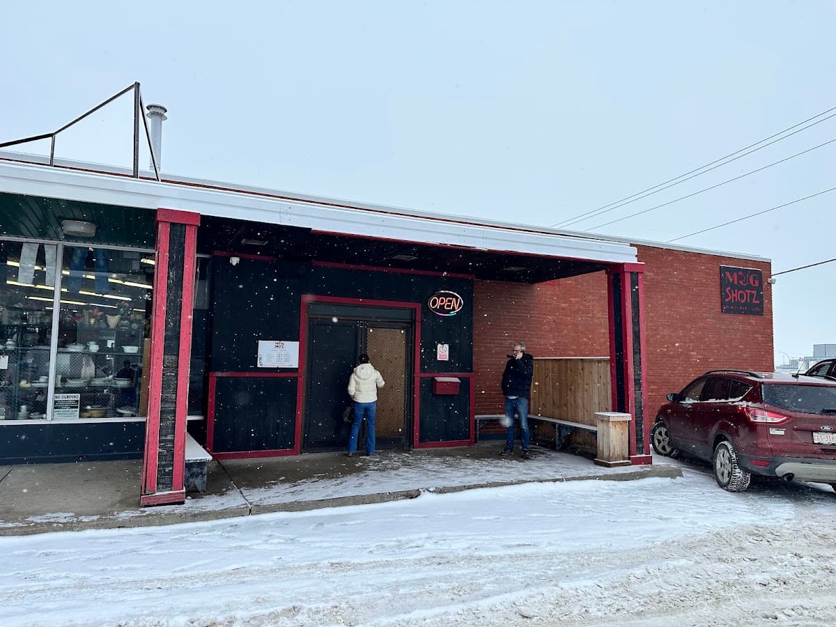 Mug Shotz Sports Bar & Grill — Alyth/Bonnybrook, Calgary