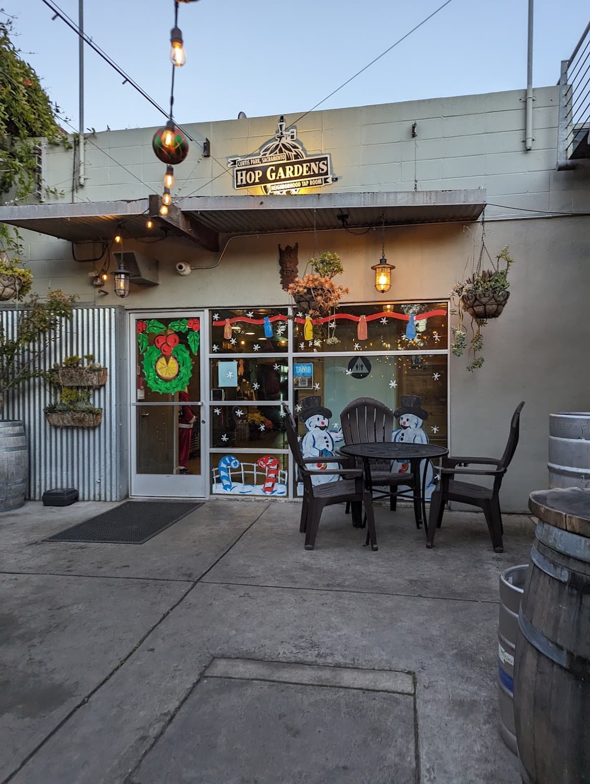 Hop Gardens — Southeastern Sacramento, Sacramento