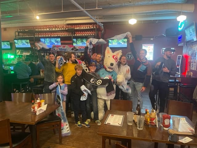 Mac's Industrial Sports Bar — Saint Anthony Main, Minneapolis–St. Paul