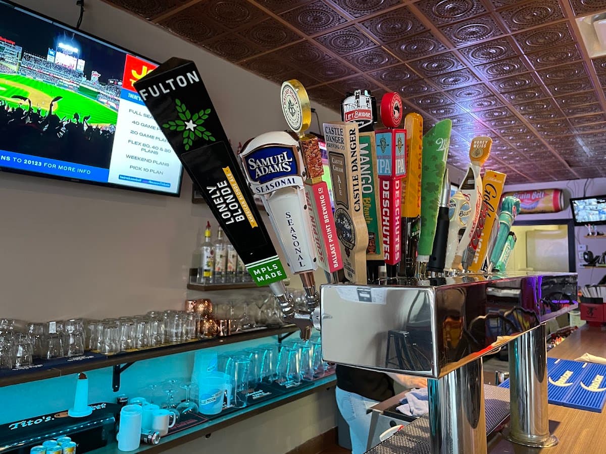 Stadium Bar and Grill — Central Minneapolis, Minneapolis–St. Paul