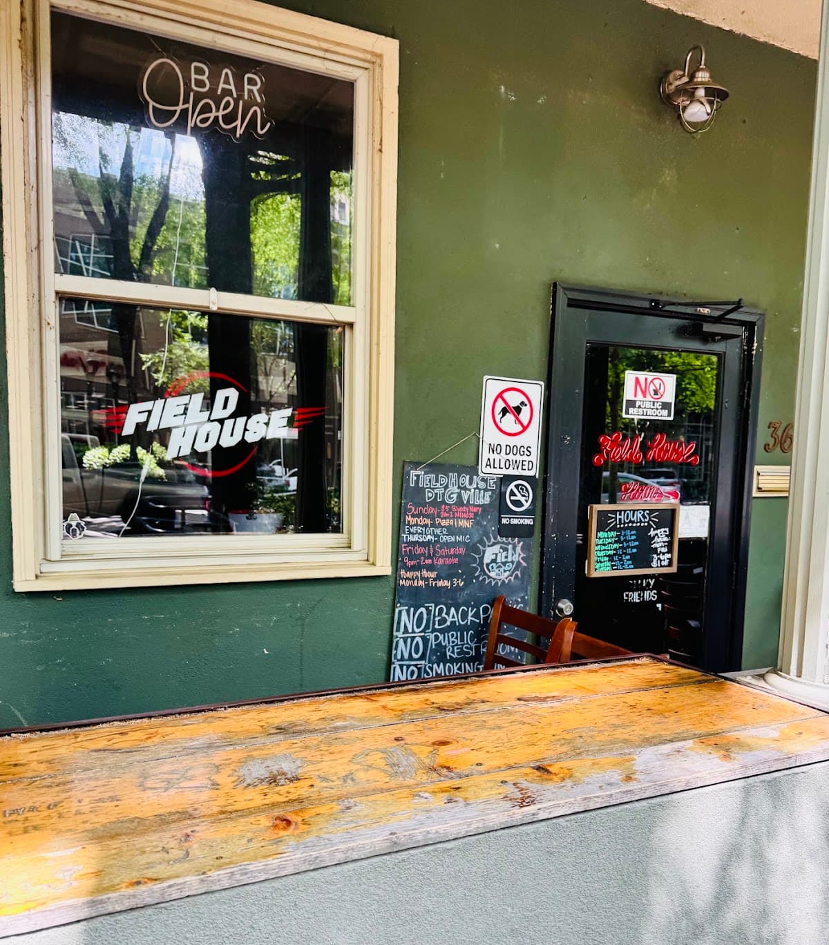 Field House Jerky and Vine