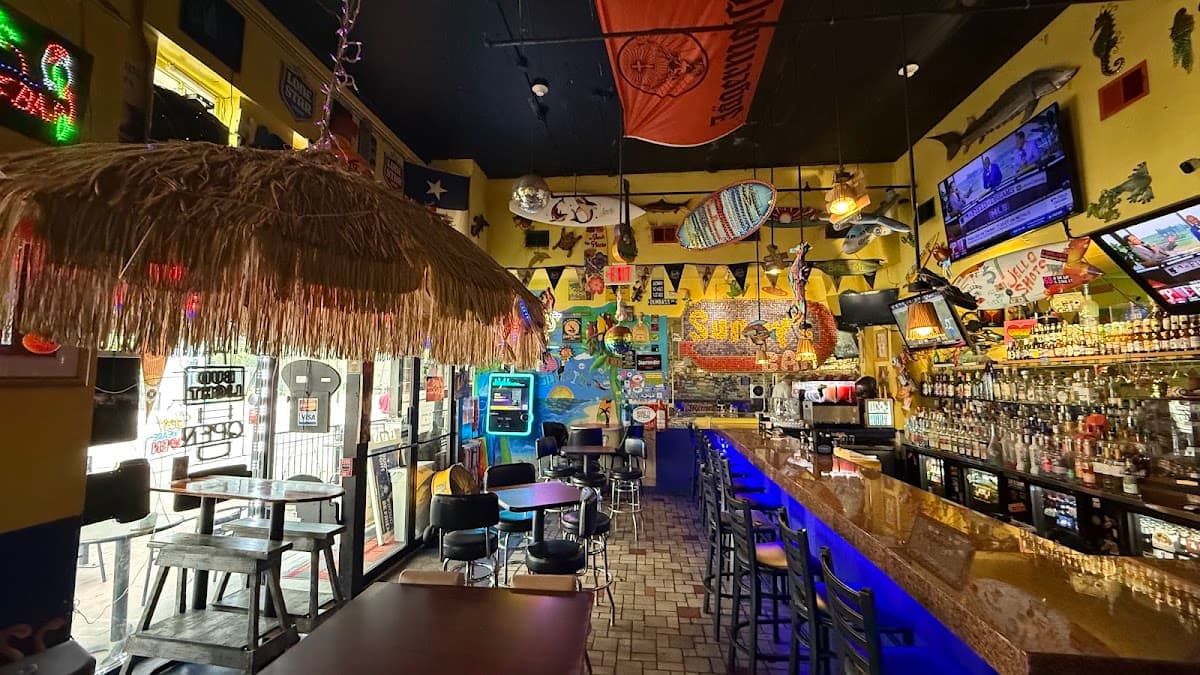 Sunny's — Central Business District, Houston